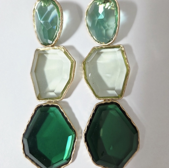 Fashion Couture Jewelry - NWOT Fashion Couture Chunky Earrings Green 4 Inches Long